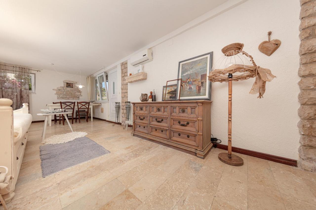 Casa Mia - Apartman Zara Medulin Eksteriør bilde